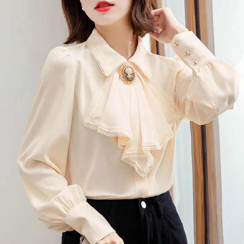 Audrey Vintage-style Cameo Blouse