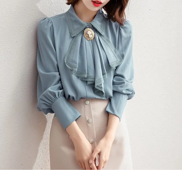 Audrey Vintage-style Cameo Blouse