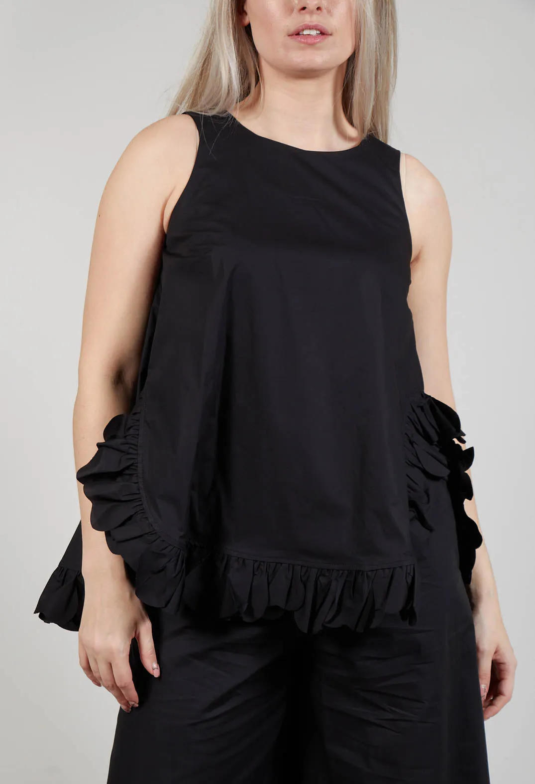 Frill Hemmed Blouse in Black